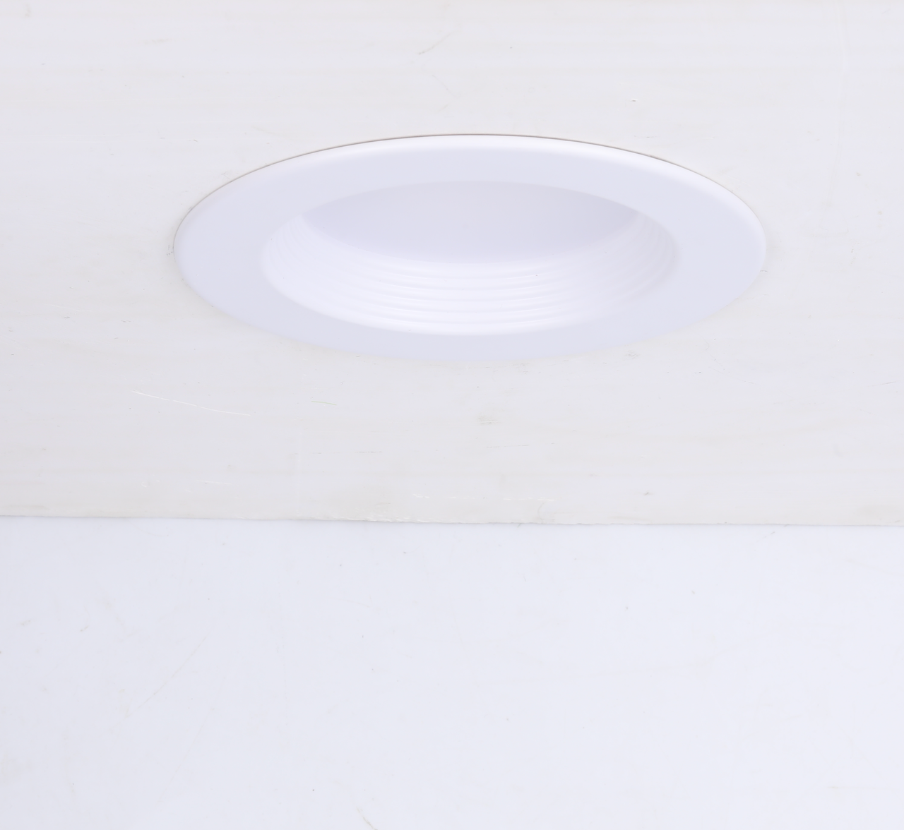 FireGuard™ Anti-glare Trim