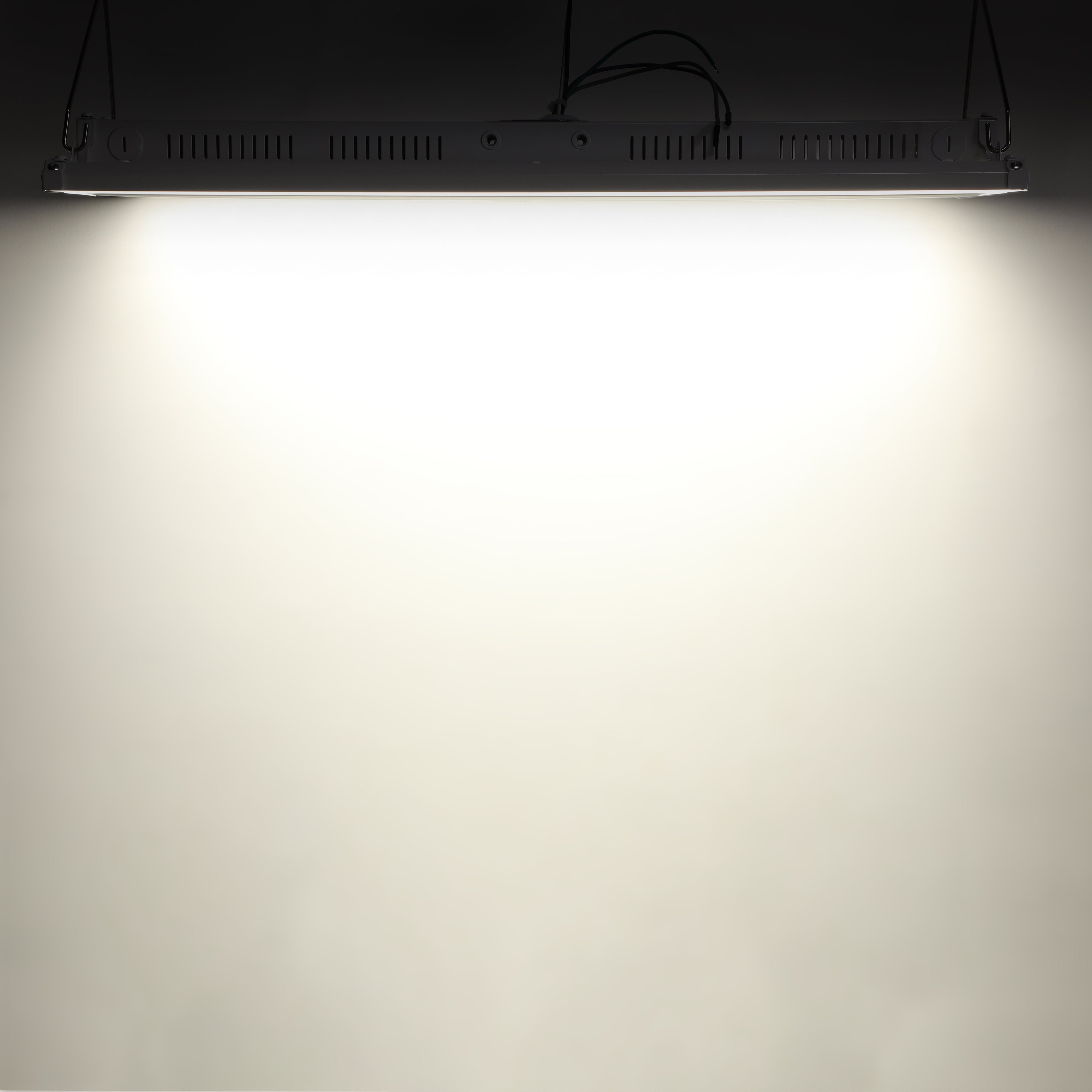 PowerWave Plus 160W LED High Bay Linear Fixtures