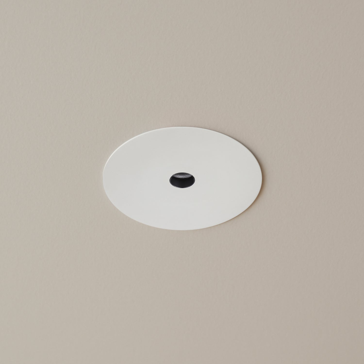 LumeX™ Pin Hole