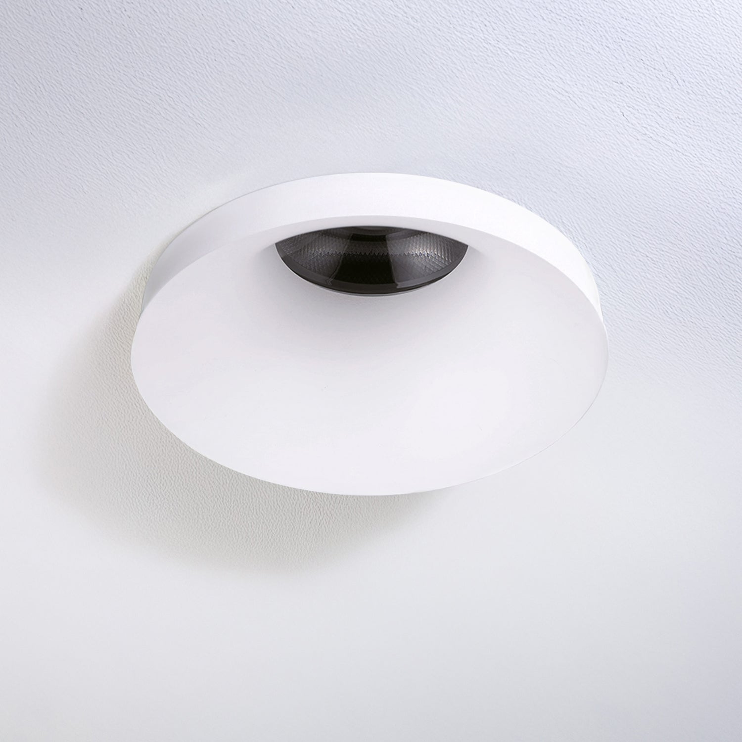 Solace Deep 3" Trimless Semi-Recessed 5CCT LED Downlight