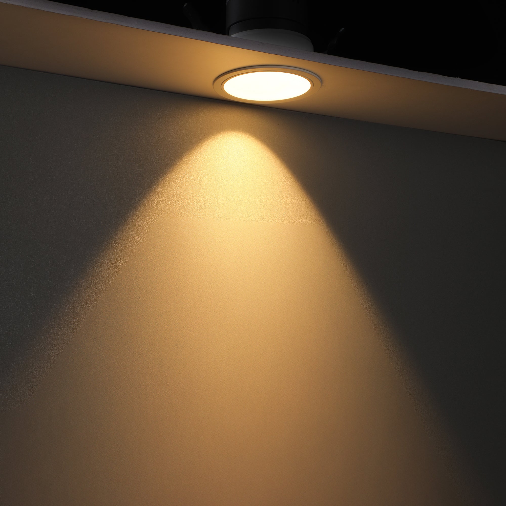 LumeX Pivot-z1790 3” 10W 5CCT Anti-Glare Dimmable Deep Recessed LED Downlight, Canless, Ultra-Narrow Frame