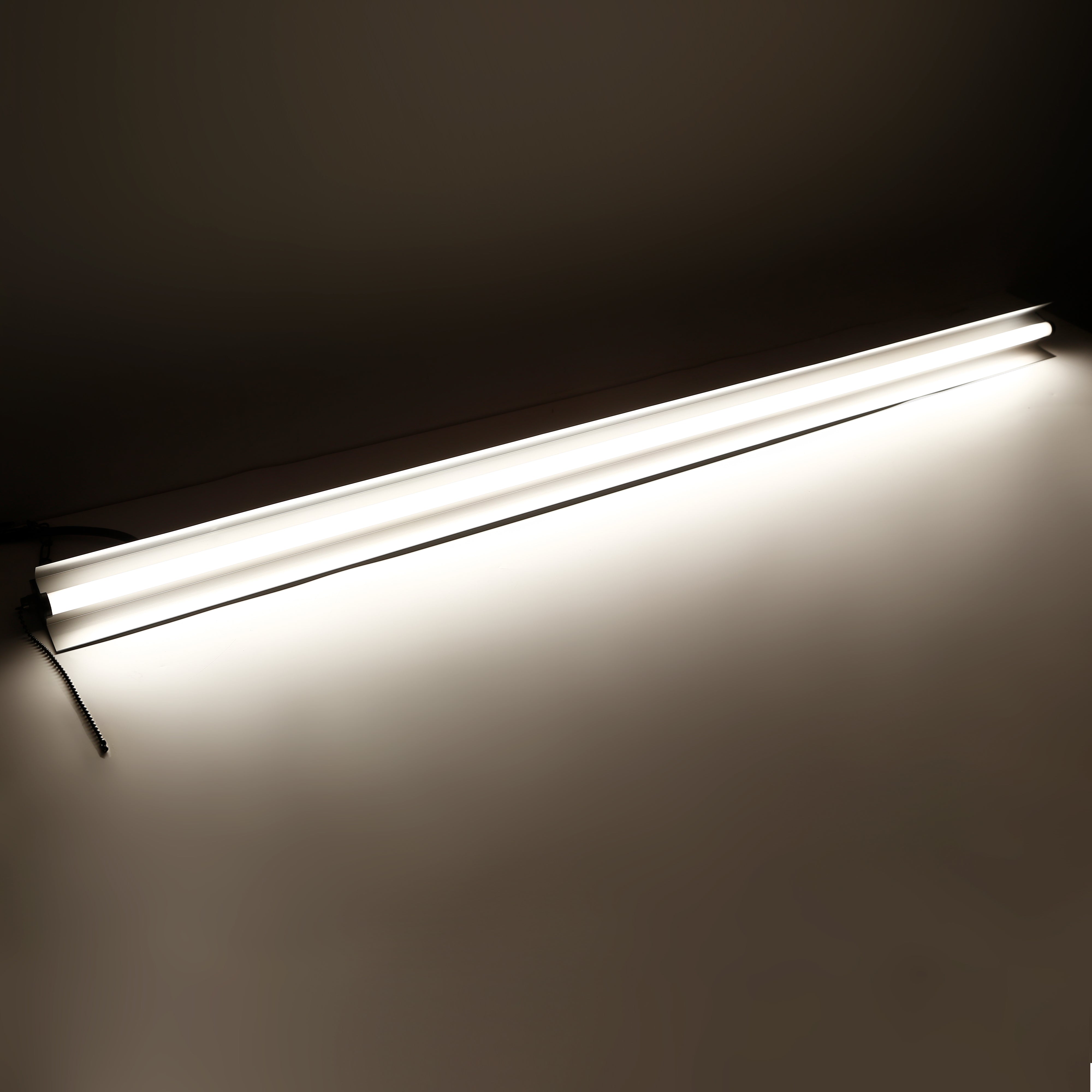 FlexRay 4' LED Linear Shop Light - 40W - 3000K/4000K
